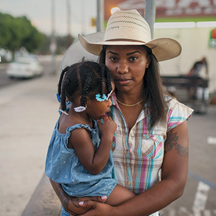 Taylor Wade holding her daughter Keiara Wade