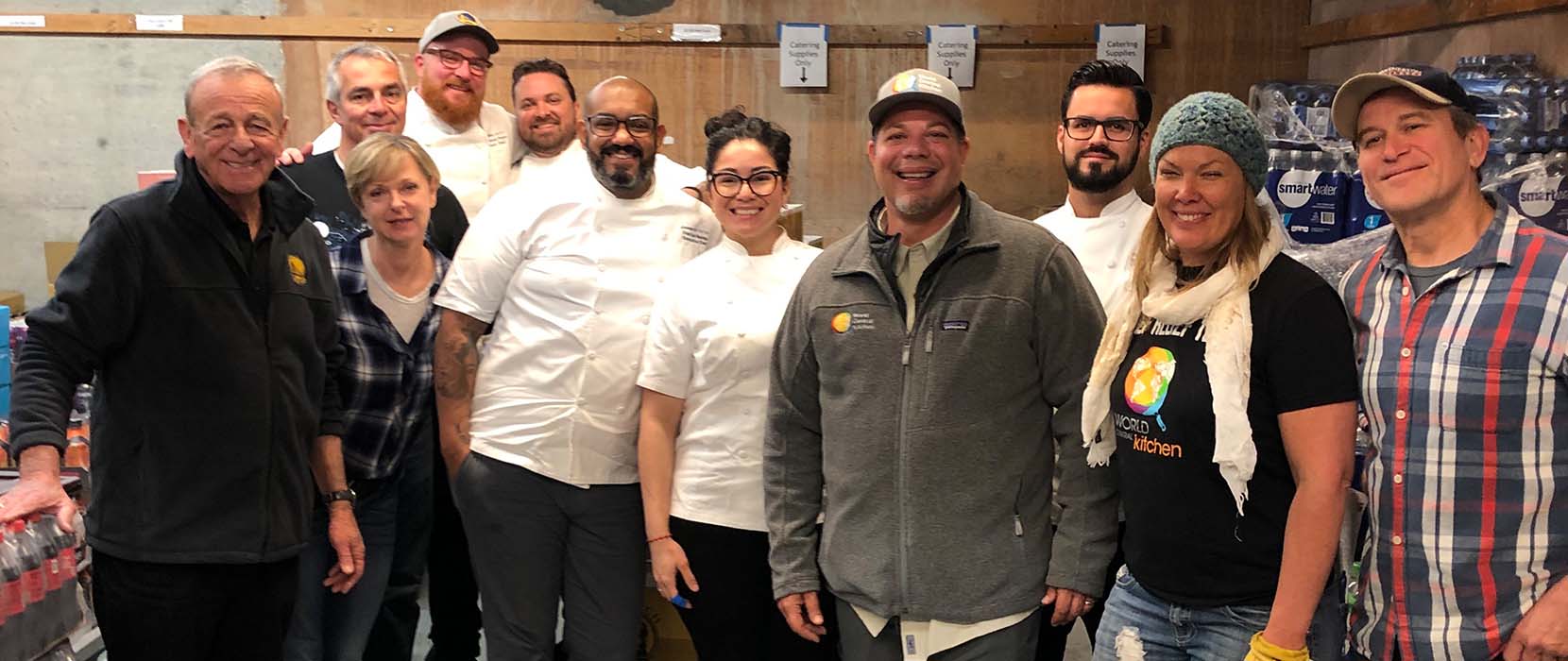 Group photo of Bon Appétit volunteers and World Central Kitchen.